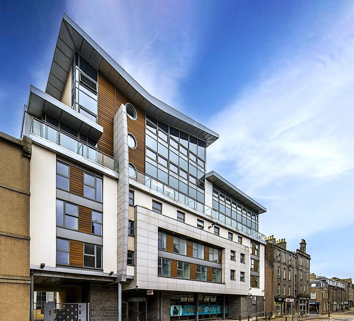 credit: https://host-students.com/locations/aberdeen/st-andrew-street/