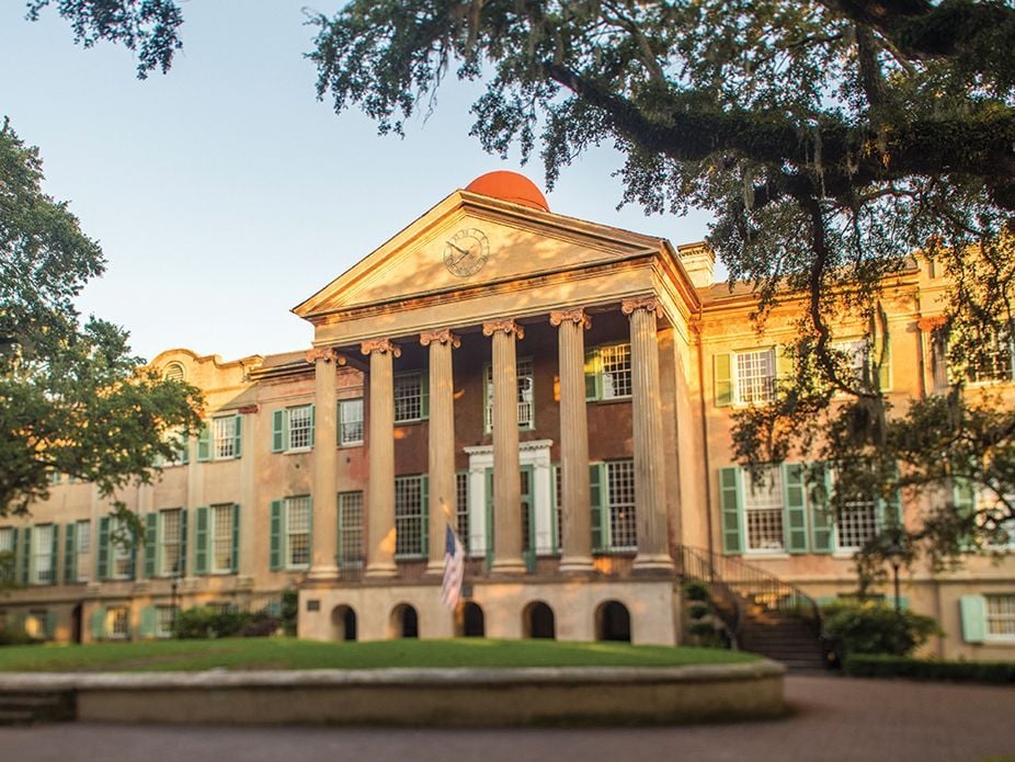 credit: https://charleston.edu/about/facilities/index.php