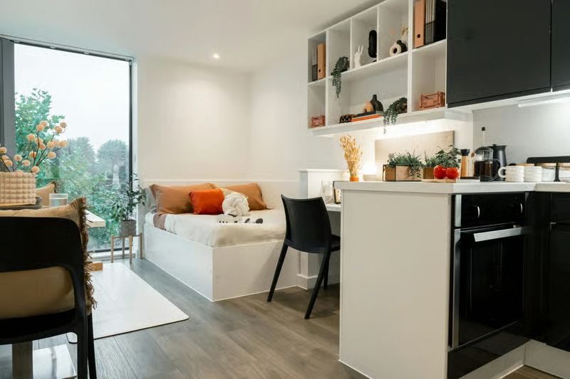 credit: https://wearehomesforstudents.com/student-accommodation/canterbury/palamon-court