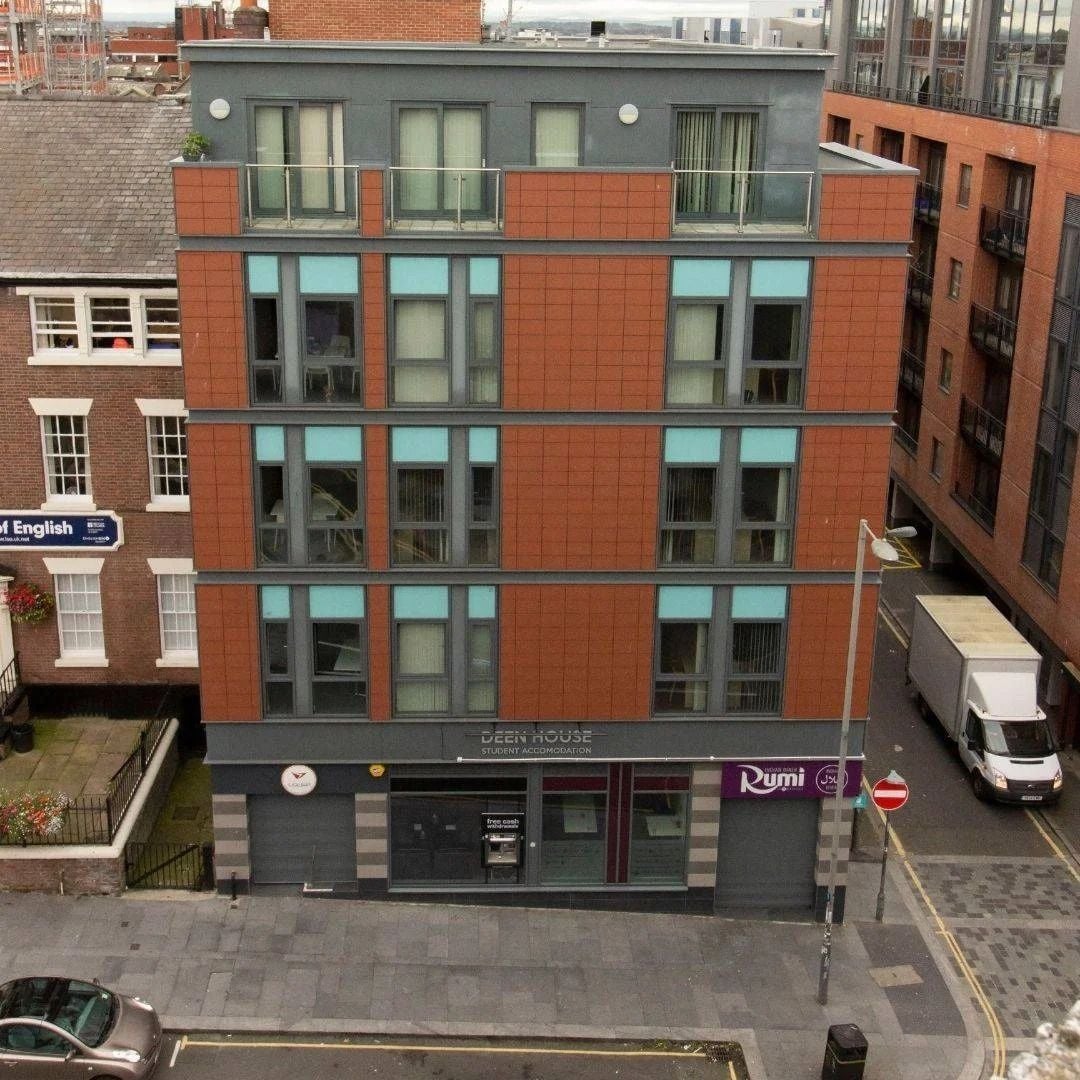 credit: https://deenhouse.co.uk/wp-content/uploads/2021/03/Deen-House-Student-accomodation-Liverpool-10.jpg