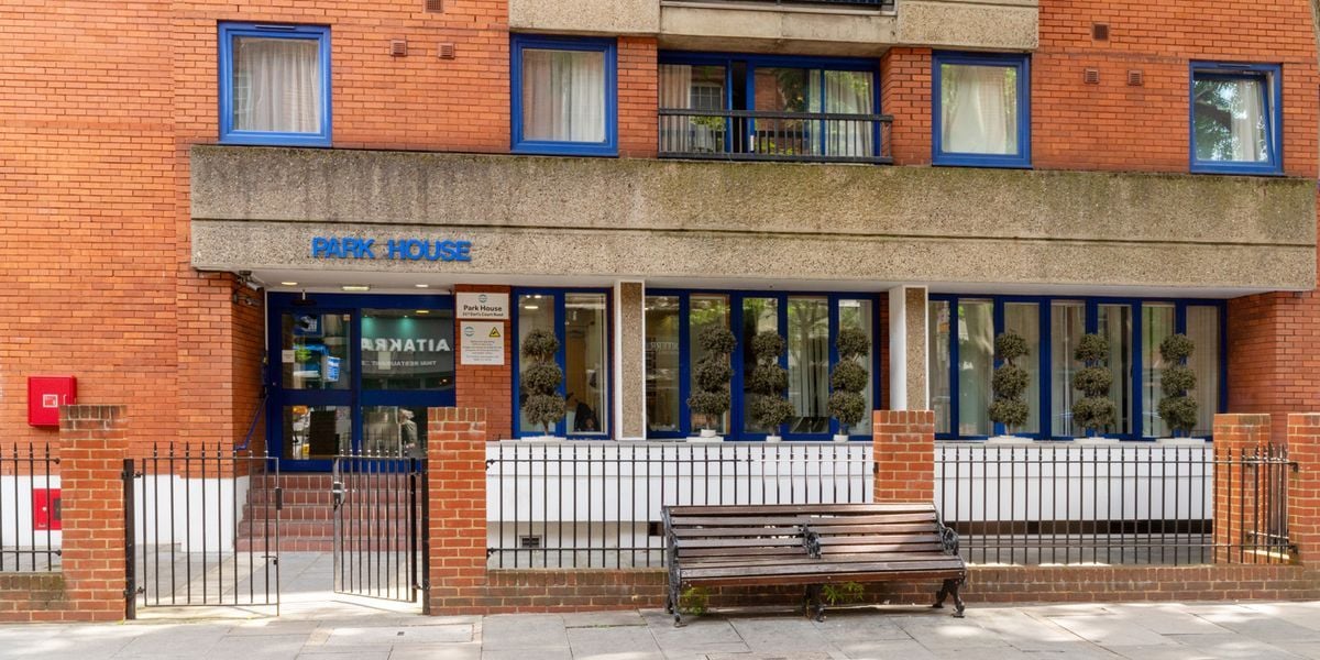 credit: https://www.optivostudents.co.uk/student-accommodation/park-house-earls-court