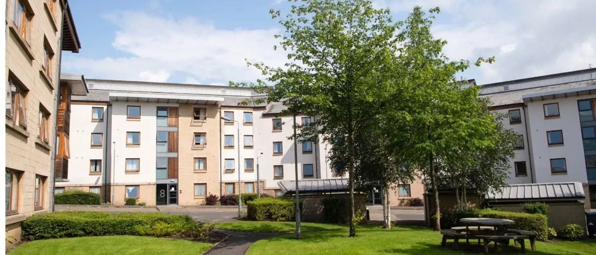 credit: https://www.gla.ac.uk/undergraduate/accommodation/residenceprofiles/queenmargaretresidence/
