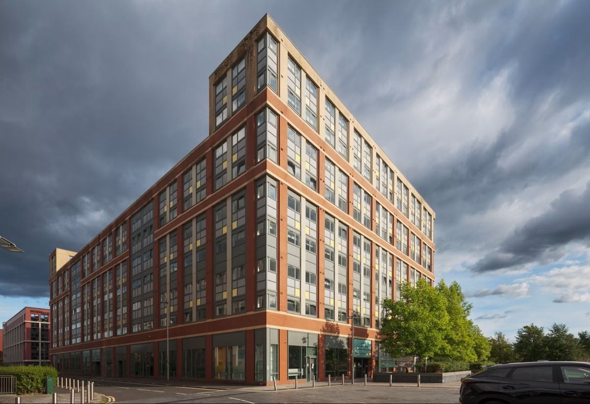 credit: https://www.studentroost.co.uk/locations/glasgow/merchant-apartments