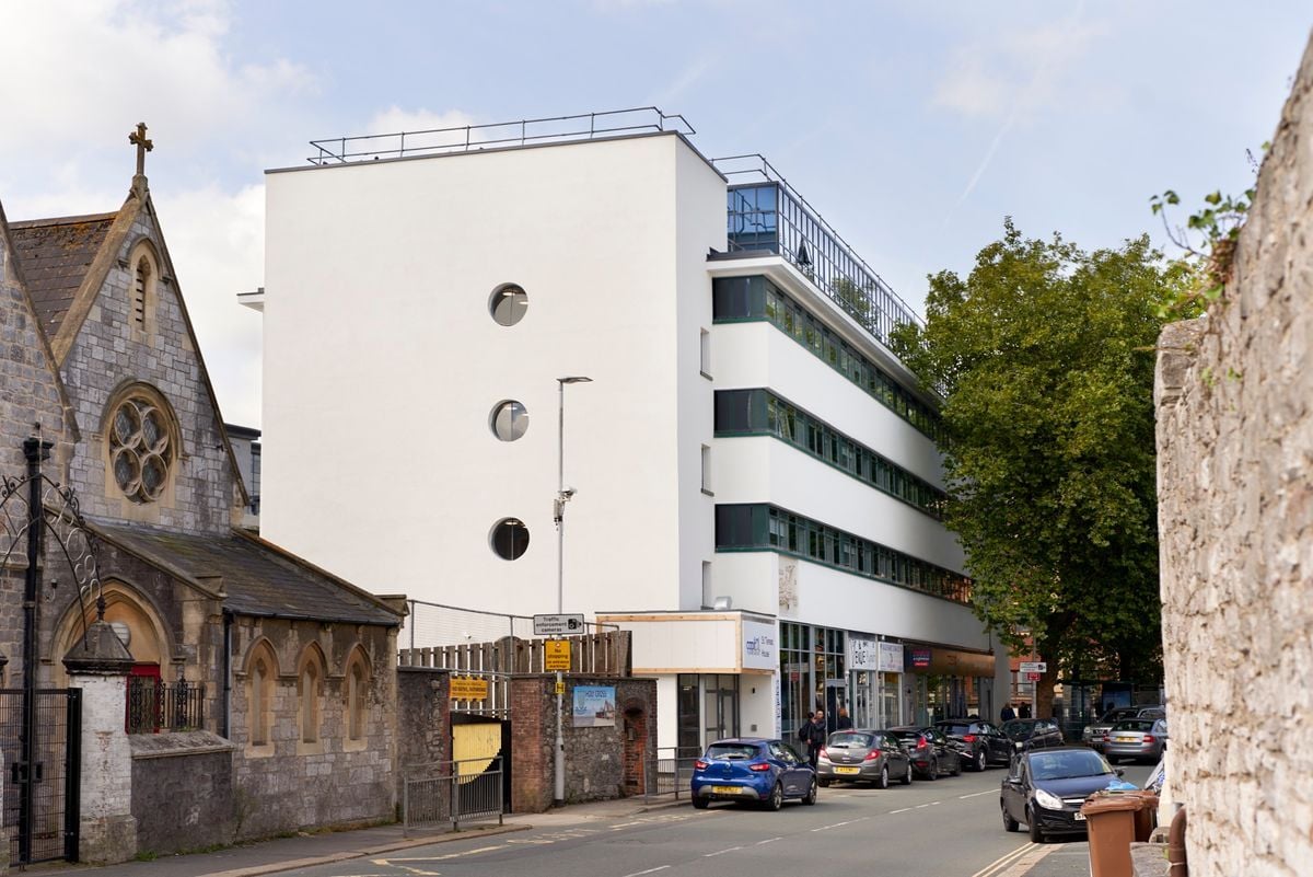 credit: https://www.studentcastle.co.uk/locations/plymouth/st-teresa-house/