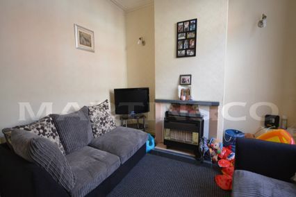 credit: http://www.martinco.com/to-rent/property/192575
