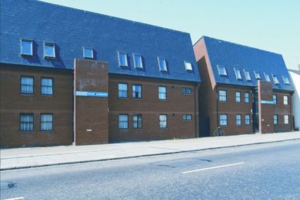 credit: http://www.cardiff.ac.uk/for/prospective/accommodation/residences/roy-jenkins-hall.html