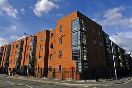 credit: http://www.mmu.ac.uk/accommodation/our-accommodation/hall.php?hallname=briarfields_hall