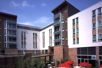 credit: http://www.rias.org.uk/directory/practices/oberlanders-architects/chancellors-court-pollock-halls-for-the-university-of-edinburgh/
