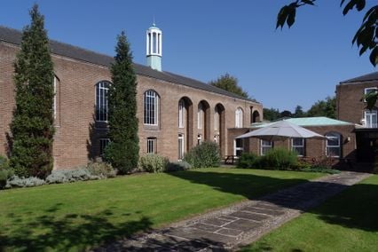 credit: http://commons.wikimedia.org/wiki/File:University_Park_MMB_V4_Derby_Hall.jpg