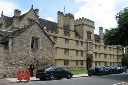 credit: http://inel.wordpress.com/2008/04/09/postcard-from-wadham-college-oxford-university/