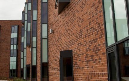 credit: http://www.uklanguagecourses.com/centres/university-of-chester/