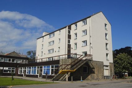 credit: http://www.geograph.org.uk/photo/3076494