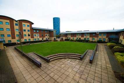 credit: http://www.dmu.ac.uk/webimages/study-images/undergraduate-study-images/accommodation/halls-of-residence/bede-hall/bede-hall-garden-img-one.jpg