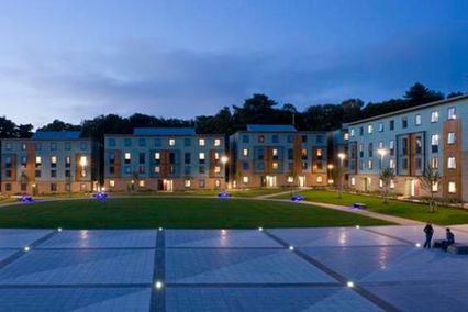credit: http://studyabroad.universiablogs.net/files/county-college4.jpg