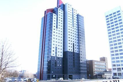 credit: http://accommodation.leeds.ac.uk/images/Opal_3_outside_1.jpg