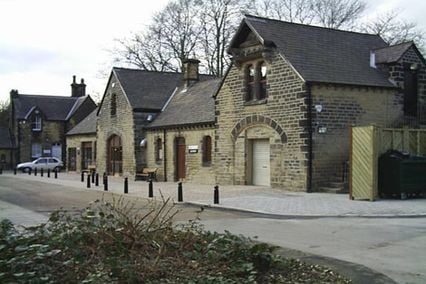 credit: http://accommodation.leeds.ac.uk/images/Site_Office.jpg
