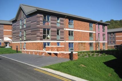 credit: http://www.parkerdann.co.uk/media/img/pages/projects/gallery/education/northfield/4.jpg