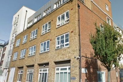 credit: http://studentsource.co.uk/student-accommodation/london/mansion-waterside-house