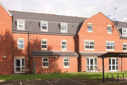 credit: https://www.casita.com/accommodation/34-oxney-house-and-gardens-manchester-uk