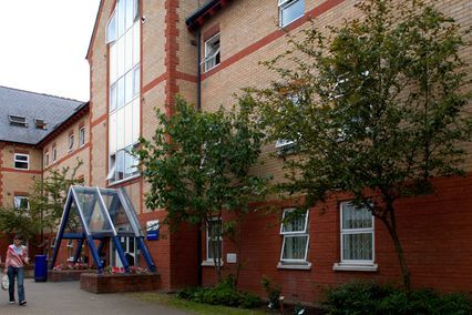 credit: http://www.anglia.ac.uk/~/media/Images/landing-and-content-pages/accommodation/accommodation-by-campus/976x472/accommodation-swinhoe-hall_976x472.jpg