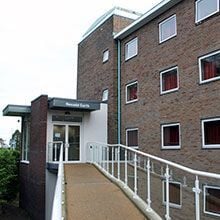 credit: http://www.bangor.ac.uk/accommodation/images/halls/garth.jpg