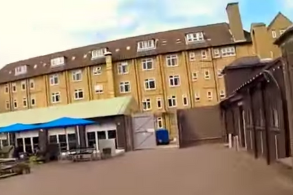 credit: https://www.youtube.com/watch?v=ARdUddINdsE