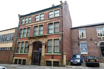 credit: http://www.shu.ac.uk/accommodation/residences/images/challenge-works/large/outside.jpg