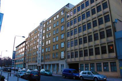 credit: http://media.tab.co.uk/blogs.dir/68/files/2014/09/31-Schafer.jpg
