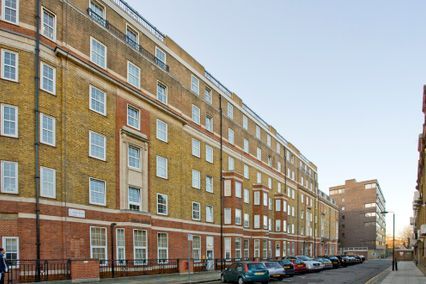 credit: https://www.ucl.ac.uk/residences/information/lcl/LangtonCEx_23.jpg