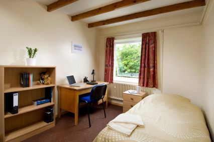 credit: https://www.edgehill.ac.uk/study/accommodation/back-halls/
