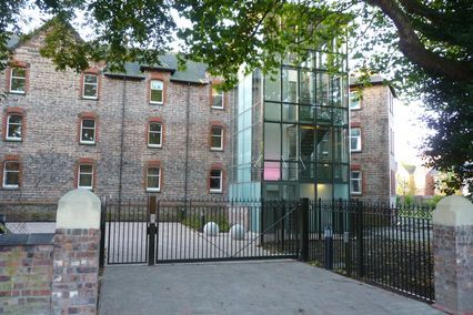 credit: http://hartleyhallresidence.co.uk/