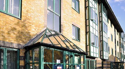 credit: http://www.residences.qmul.ac.uk/college/qmaccommodation/mileendpg/index.html