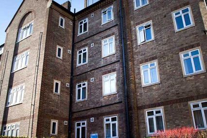 credit: https://www.roehampton.ac.uk/accommodation/digby-stuart/bede-house/