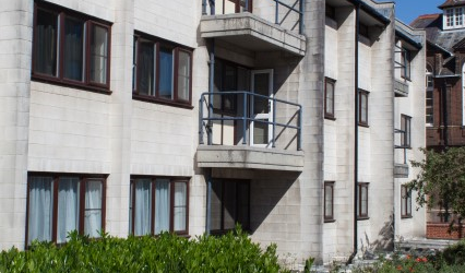 credit: https://www.uea.ac.uk/study/undergraduate/accommodation/options/standard-single-city