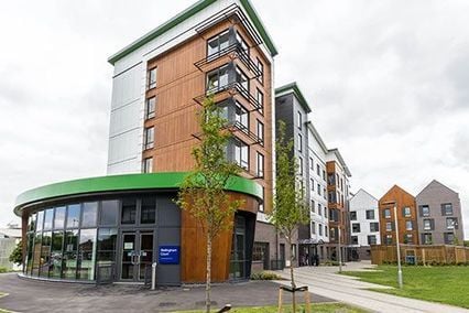 credit: http://www.herts.ac.uk/about-us/news/2015/may/bellingham-and-spalding-open-new-university-halls