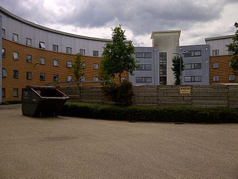credit: https://en.wikipedia.org/wiki/University_of_Hertfordshire