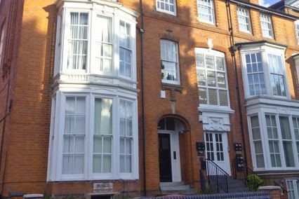 credit: http://www.westmanorstudentliving.co.uk/properties/4-salisbury-road/