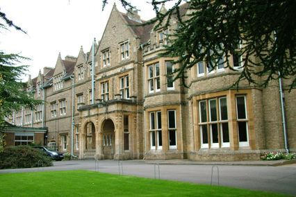 credit: http://www.bucksmore.com/locations/st-hildas-college/