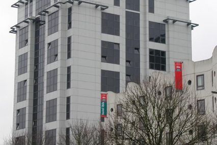 credit: https://thetab.com/uk/portsmouth/2017/02/21/trafalgar-halls-best-1260