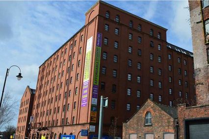 manchester dwell student msv village university halls credit studentcrowd accommodation reviews abuse report