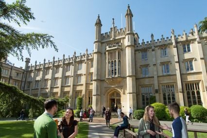 credit: http://www.aaicu.org/the-american-international-university-in-london/
