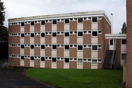 credit: https://commons.wikimedia.org/wiki/File:Residential_block,_Stranmillis_University_College,_Belfast_-_geograph.org.uk_-_1579709.jpg