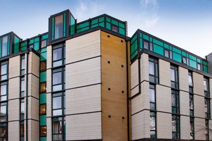 credit: https://www.collegiate-ac.com/propeller/uploads/sites/2/2019/09/mcdonald-road-edinburgh-student-accommodation-5.jpg