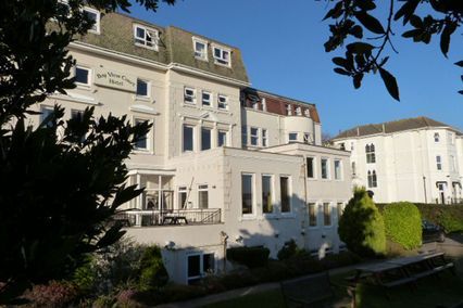 credit: https://www.google.com/url?sa=i&source=images&cd=&ved=2ahUKEwiqiZG494njAhUK66QKHc2rAqAQjRx6BAgBEAU&url=https%3A%2F%2Fwww.accommodationforstudents.com%2Fstudent-hall%2F505&psig=AOvVaw0zj77CmuYJ6ACzLw3DD0SV&ust=1561734188439689