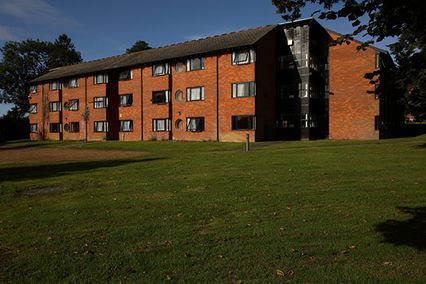 credit: https://www.google.com/url?sa=i&source=images&cd=&ved=2ahUKEwjup4GclozjAhWPAGMBHcfqDHsQjRx6BAgBEAU&url=https%3A%2F%2Fwww.buckingham.ac.uk%2Faccommodation%2Fpaulley%2F&psig=AOvVaw1humMbwtuOKVQcUmMfwLX5&ust=1561811183520566