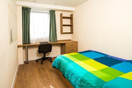credit: https://www.bournemouth.ac.uk/sites/default/files/styles/b_4_3_desktop/public/assets/images/Dorchester-house-bedroom.jpg?itok=2Ei0iRdE