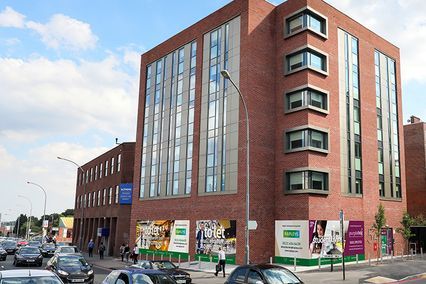 credit: https://www.calthorpe.co.uk/wp-content/uploads/2016/02/54-George-Road-Edgbaston-833-x-488.jpg