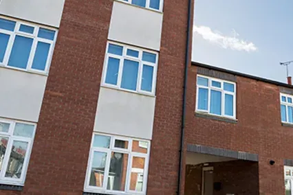 credit: https://www.coventry.ac.uk/globalassets/media/global/06-life-on-campus-section-assets/accommodation/banners/hawkins-1500x507.jpg