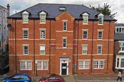 credit: https://www.google.com/url?sa=i&source=images&cd=&ved=2ahUKEwiRi4bP2tLlAhULxIUKHXlMCn0QjRx6BAgBEAQ&url=https%3A%2F%2Fwww.rightmove.co.uk%2Fproperty-to-rent%2Fproperty-17383701.html&psig=AOvVaw0JC7GKPgoN2wJ7SuMZT1QD&ust=1573030791638763