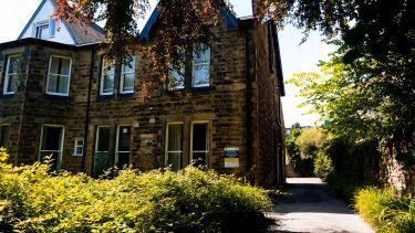 credit: https://www.google.com/url?sa=i&source=images&cd=&ved=2ahUKEwjZ-9bKyP3lAhUEzoUKHUHWD-4QjRx6BAgBEAQ&url=https%3A%2F%2Fwww.sheffield.ac.uk%2Faccommodation%2Foakholme-road&psig=AOvVaw3STMqNo2x1eQfIYX-WkdaL&ust=1574503412459511
